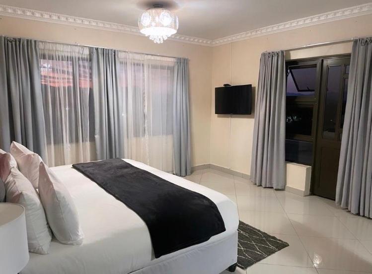 Dineo'S Lodge And Spa オーリクスタート エクステリア 写真